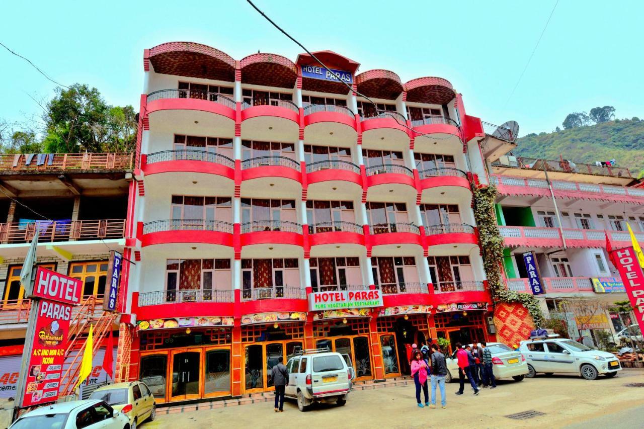 ماندي Oyo 26909 Hotel Paras المظهر الخارجي الصورة